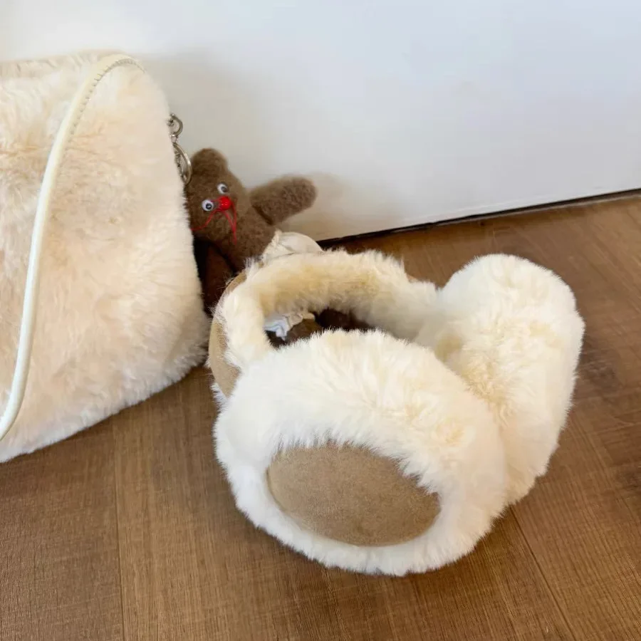 Cache-oreilles en peluche plia - Earmuffs Foldable avis et prix